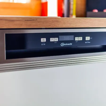 Hangar 19 Lusxusapartment Mit Sauna, Kamin Und Seeblick H5w1 Schwerin (Mecklenburg-Vorpommern)